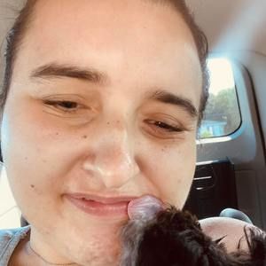 Meet your Posher, Christelle